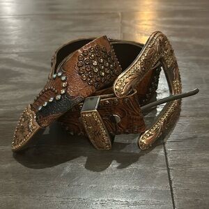 Kippys Authentic Swarovski Crystal Belt